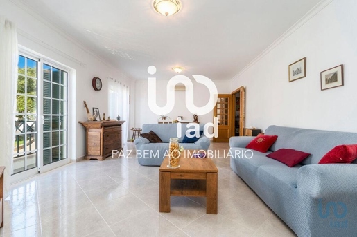 Apartment with 2 Rooms in Faro with 101,00 m²