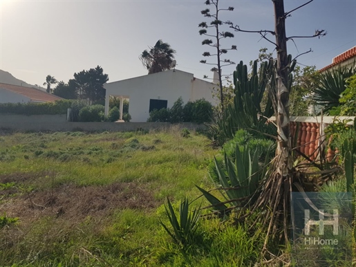 Land with 3,280 m2 is sold on the island of Porto Santo