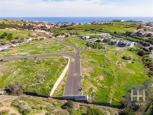 Un terrain pour la construction sur l'île de Porto Santo est vendu