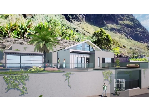 Haus 4 Schlafzimmer mit modernem Design in Paul do Mar - Calheta, Madeira