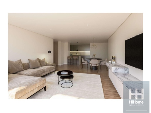 Apartamento de 2 dormitorios en Edificio Hinton, Santa Luzia - Funchal, Madeira