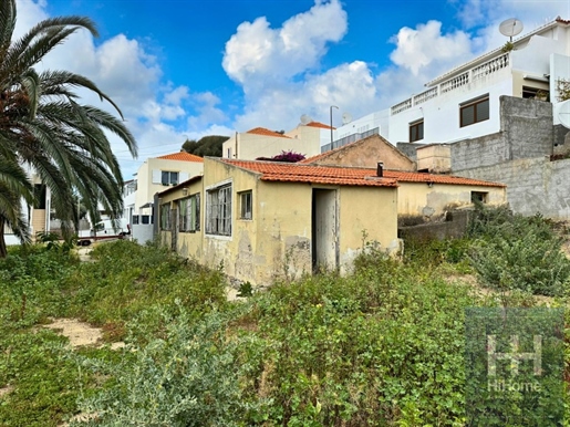 Terrain de 800 m2 sur l'île de Porto Santo