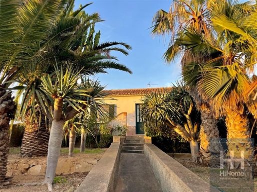 Moradia T4 com terreno de 1800 m2 na Ilha do Porto Santo