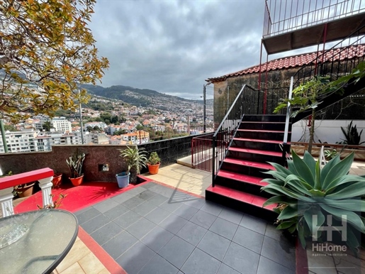 Chalet de 6 dormitorios con vistas despejadas en Arrifes | São Pedro, Funchal
