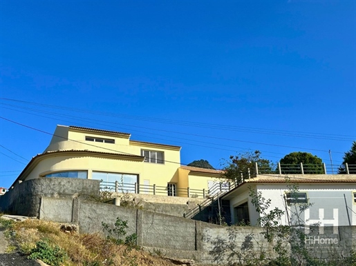 4 bedroom villa on Porto Santo Island
