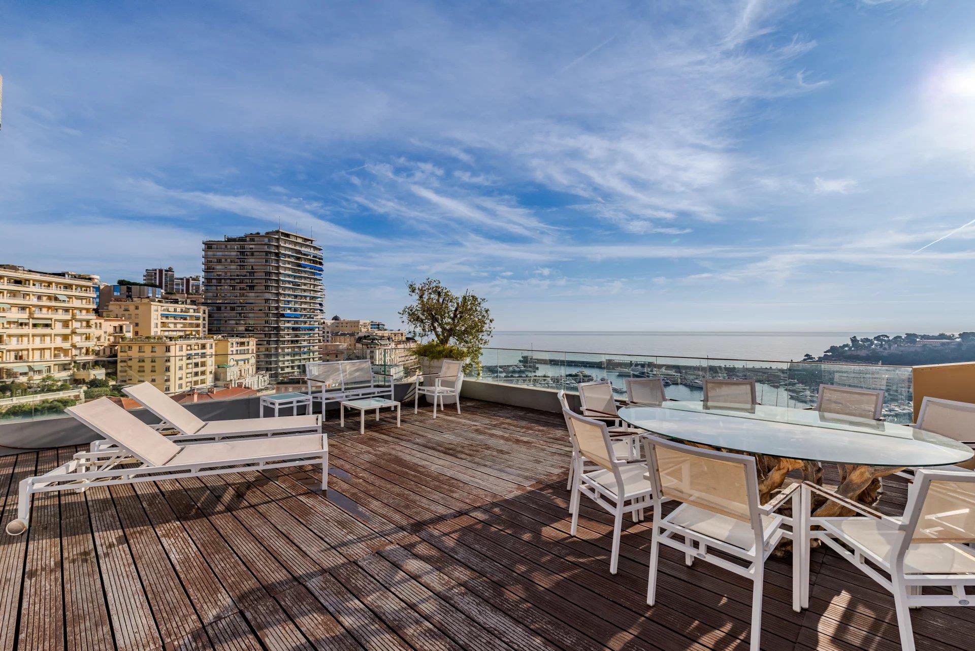 Monaco Condamine - Splendid six-room triplex with panoramic views
