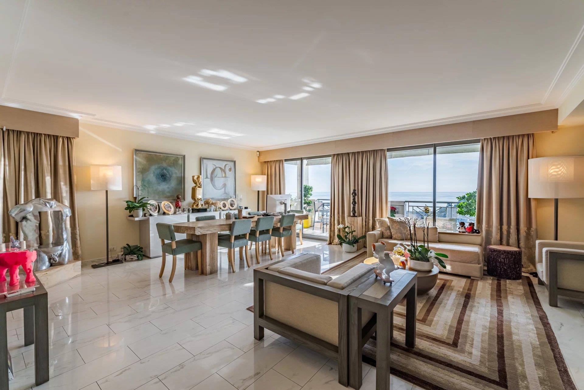 Monaco Condamine - Splendid six-room triplex with panoramic views