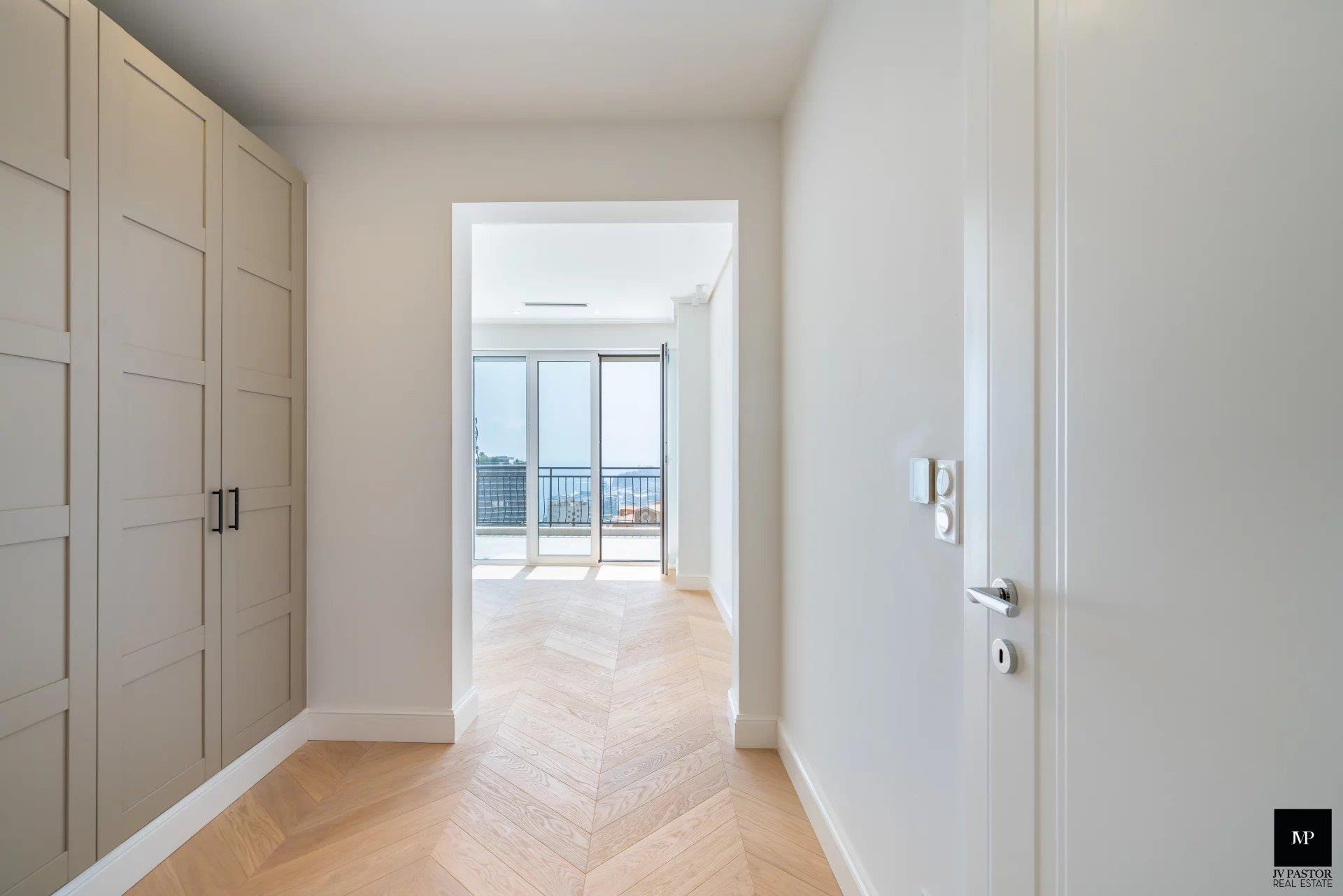 Stunning 2-Bedroom Apartment with Spacious Terrace