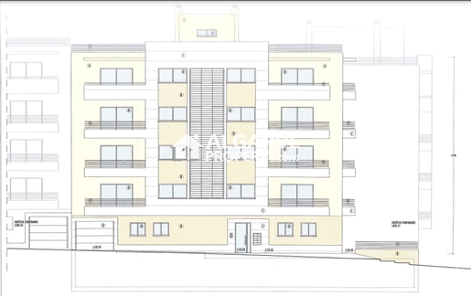 Lote de terreno com projecto aprovado para um prédio de 10 apartamentos em Olhão, Algarve