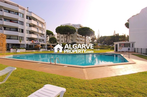 Spacious T2 next to the Golf Course and Marina in Vilamoura, Algarve
