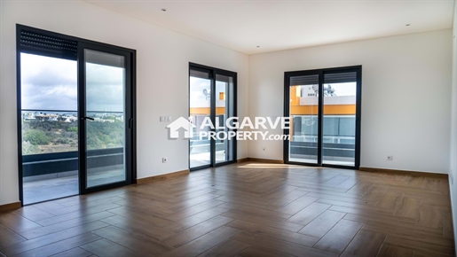 Brandneue 3-Zimmer-Wohnungen zum Verkauf in Portimão, Algarve