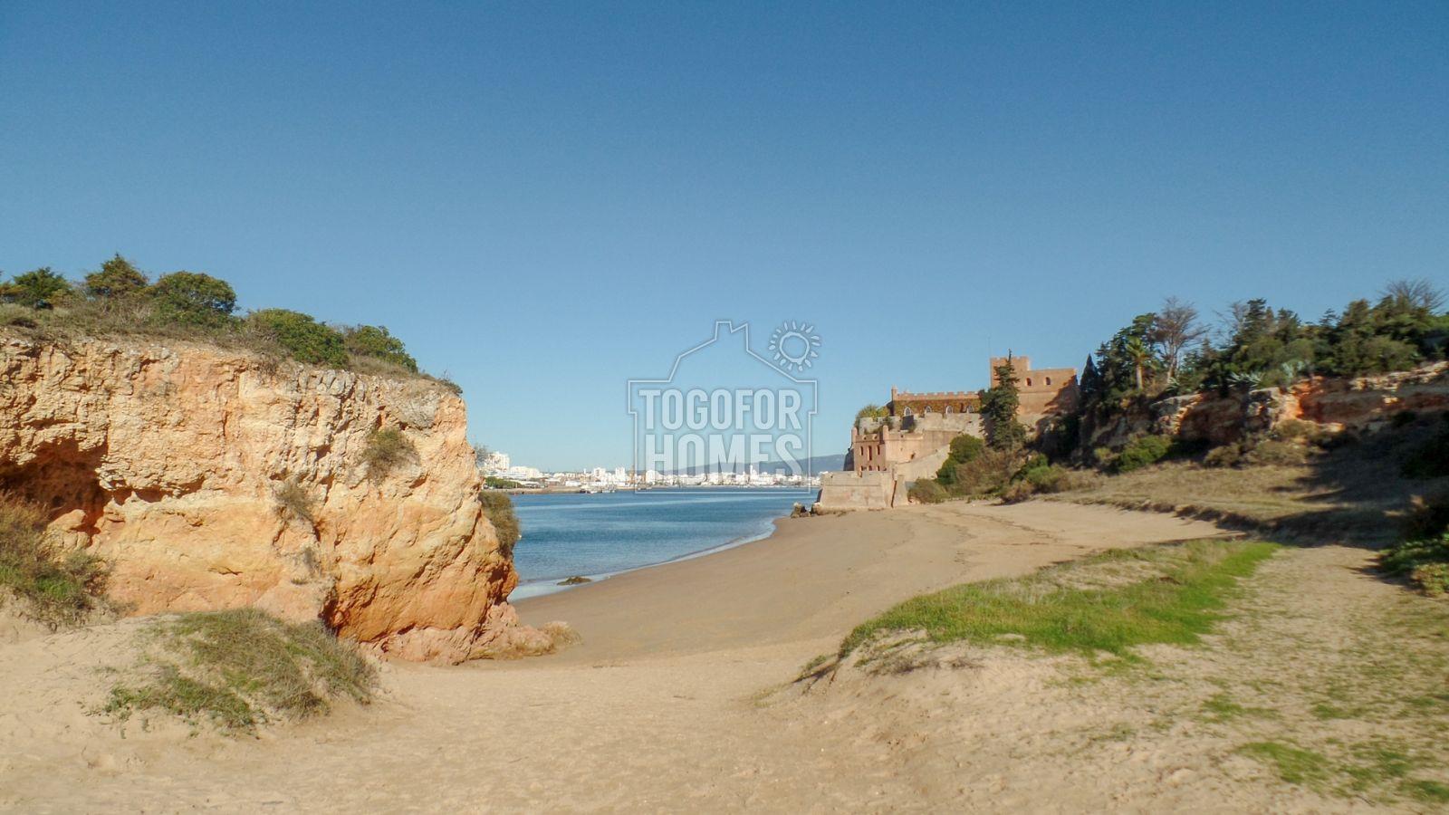 Opportunité précoce d'acquérir un projet de tourisme rural situé à Ferragudo