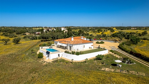 Charming and private 7,5 ha Country Estate in the South Alentejo, also Ideal for Horses, Livestock o