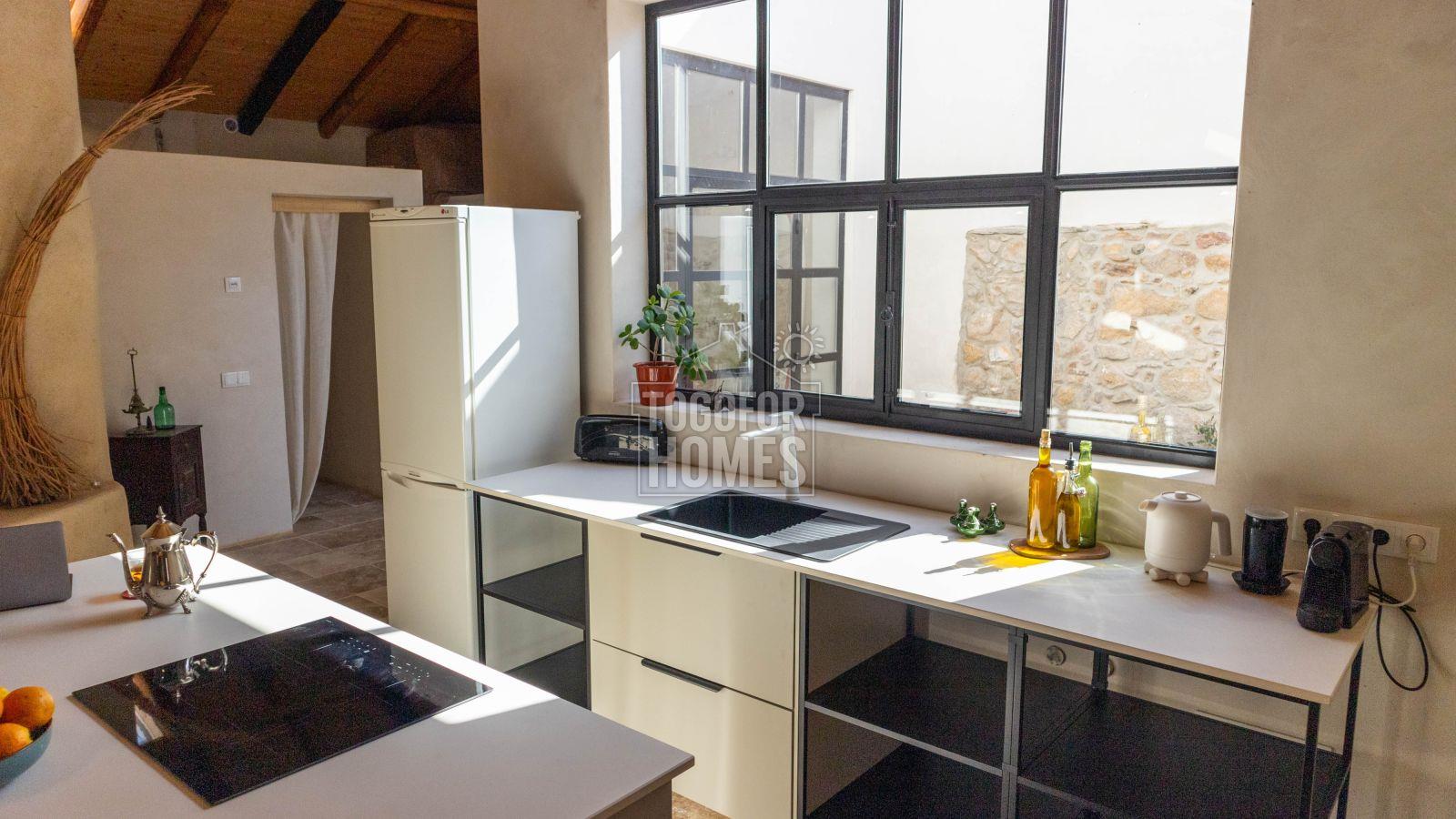 Maison de village entièrement rénovée dans un petit village près de Monchique et Marmelete