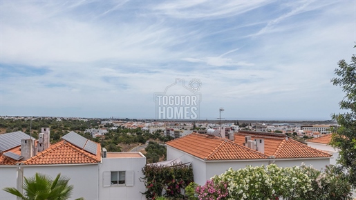 2+1 bedroom semi-detached home with garden and terraces, close to Tavira