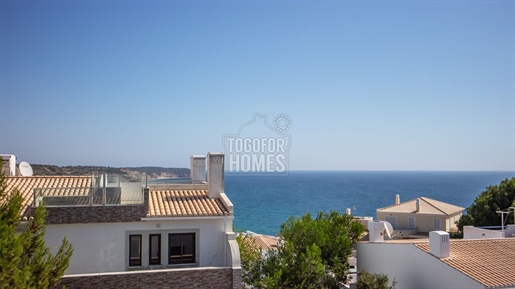 Impressive 4+1 Bedroom Townhouse, Fantastic Sea views, Salema, West Algarve