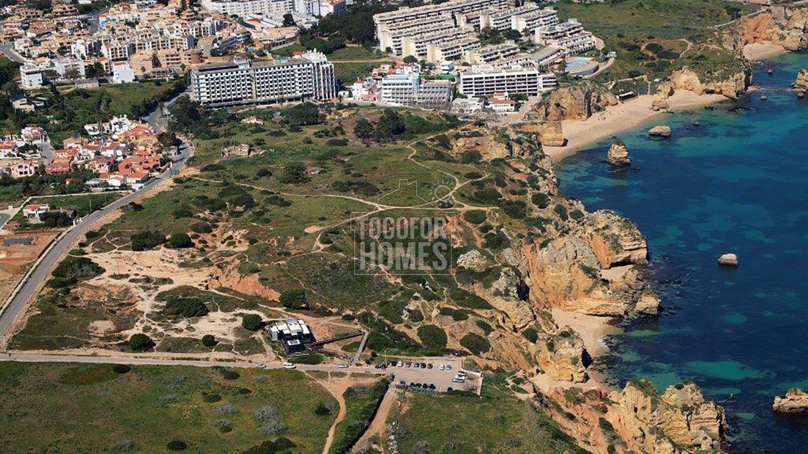 Very large Coastal Plot with planning permission in Lagos