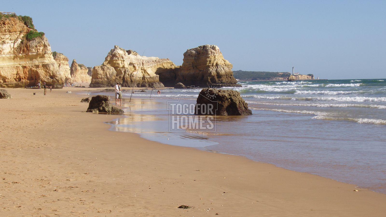 Very large Coastal Plot with planning permission in Lagos