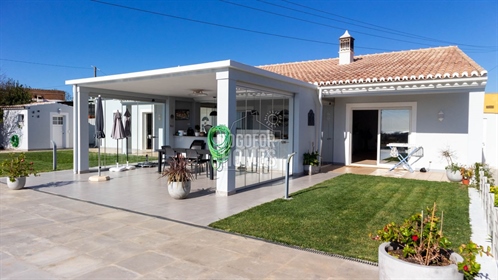 3 Bedroom Villa with Panoramic and Sea views in Boliqueime