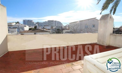 Montgrí 4-bedroom house with garden a few meters from the beach