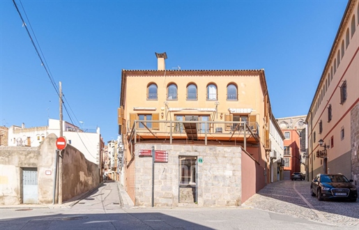 Immeuble à vendre - licence hôtel et restaurant à Castelló d´Empuries