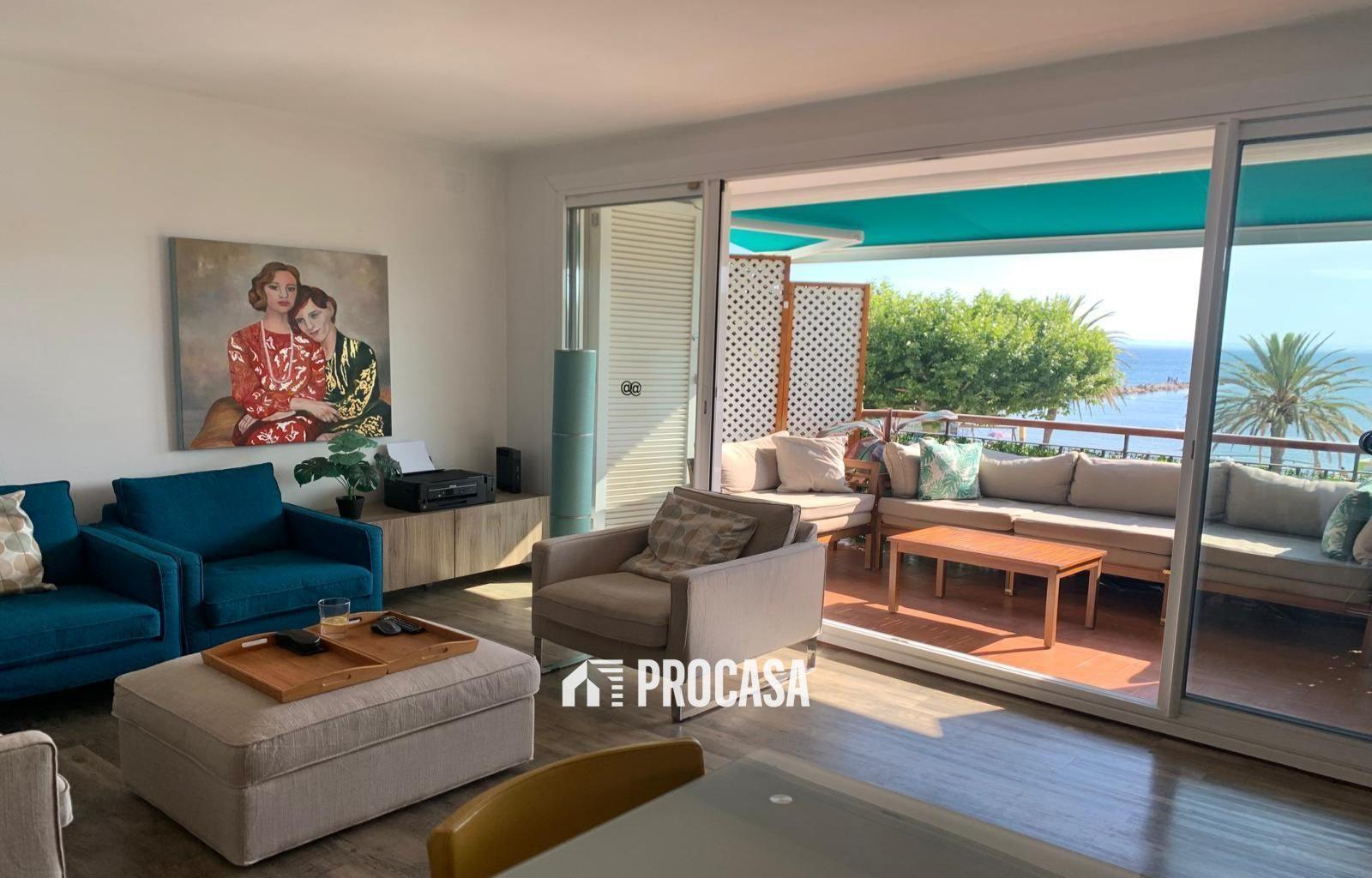 Two-Bedroom apartment with sea views, Roses