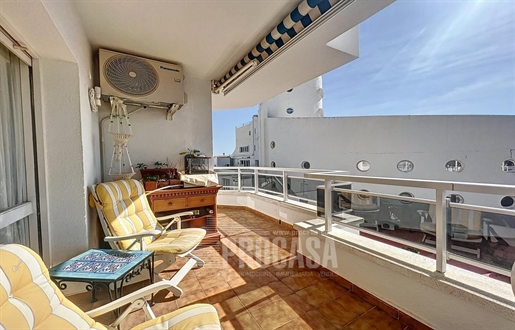 Wohnung mit 10 m2 Terrasse mit Blick in Club Nautic Empuriabrava