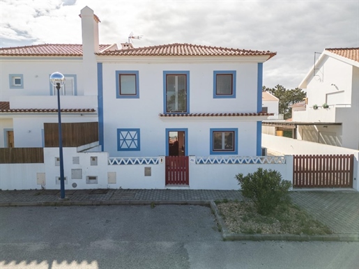 3 bedroom detached villa, located in Comporta in a residential area, 1.7 km away from the Beach of C