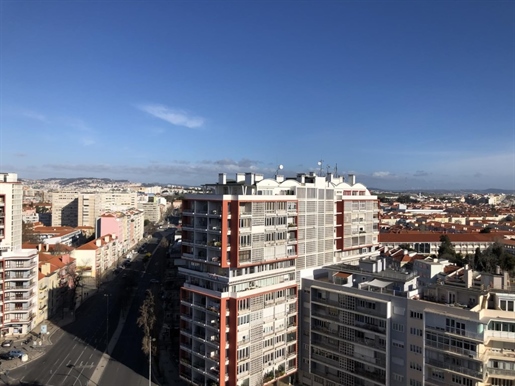 Ático 5 habitaciones Venta Lisboa