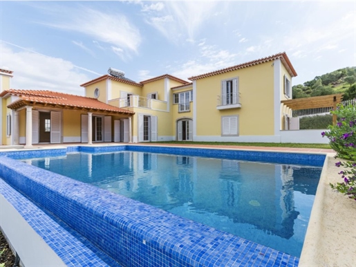 Maison 5 pièces neuve, avec piscine, à Sintra