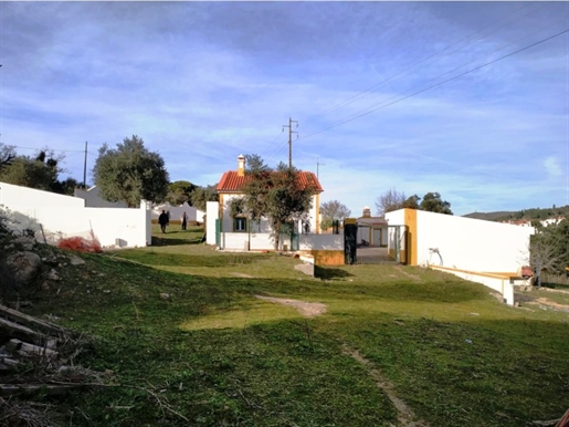 Exclusive property in Portalegre: Estate with 10.1 hectares and 3 houses.