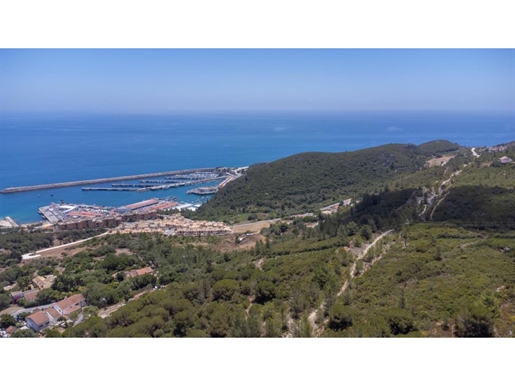 Land with sea view, Sesimbra