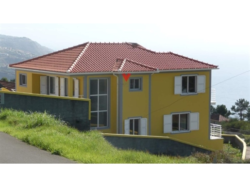 House 3 Bedrooms Sale Calheta (Madeira)