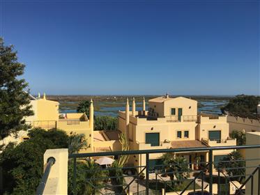 Exclusive 4 bedroom villa with a privileged view to the Ria Formosa