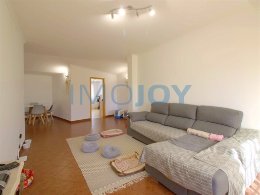 2 bedroom flat for sale in the centre of Aljezur