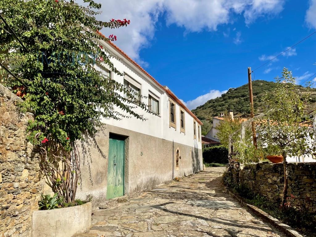 Bauernhof T9 in Vila Nova de Foz Côa