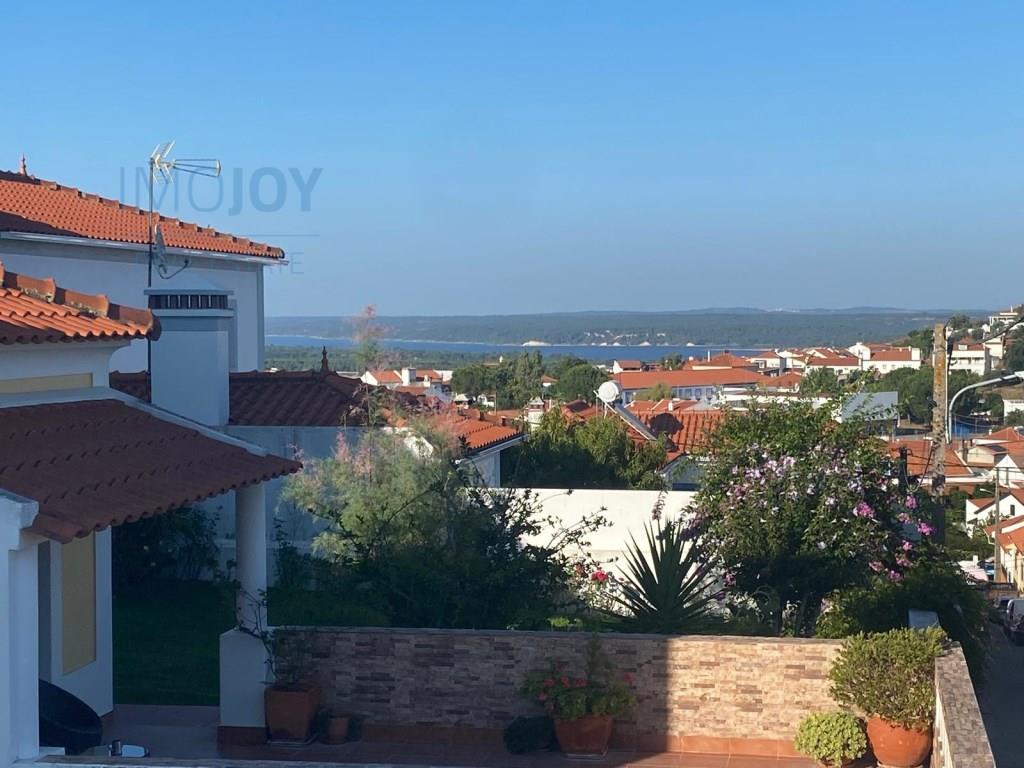 Charming 4 Bedroom Villa in Ponte Sor, Montargil