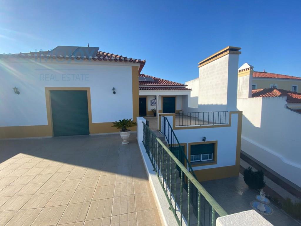Charming 4 Bedroom Villa in Ponte Sor, Montargil