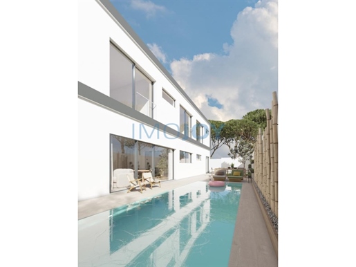 Excellente villa individuelle de 4 chambres avec piscine dans le village de Juzo