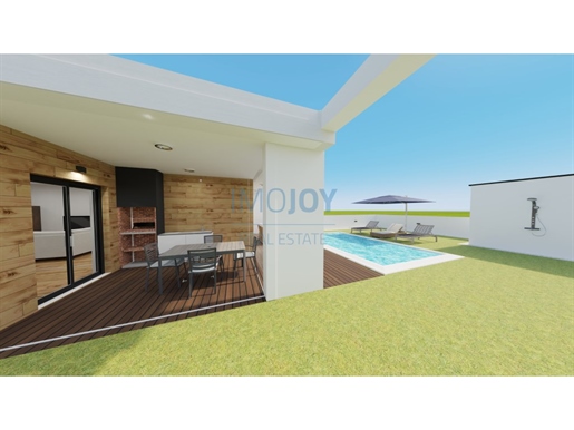 Fantastic Single Story Villa with 4 Bedrooms, Pool and Garden in Final Stages of Construction.