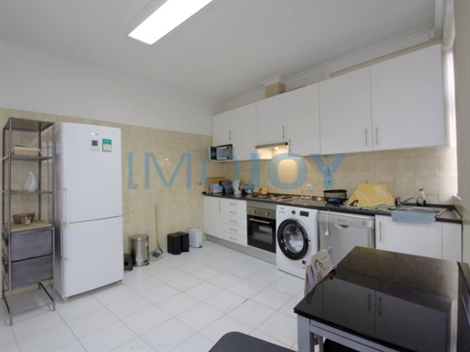 2 bedroom flat in the historic area of Portimão