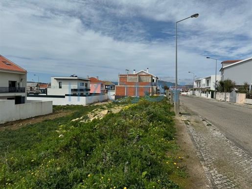 Terreno edificabile a São Domingos de Rana (Trajouce)