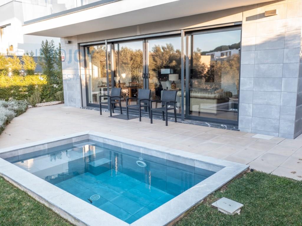 Fantastische villa met 3 slaapkamers en zwembad te koop in Estoril, Cascais