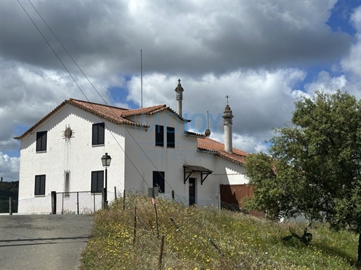 6 bedroom villa in Santana da Serra