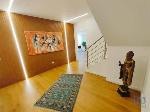 Duplex with 3 Rooms in Cadaval e Pêro Moniz with 207,00 m²