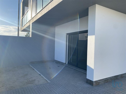 Casa T3 em Fernão Ferro de 125,00 m²