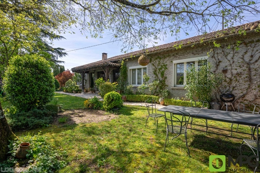 Saint Sylvestre Sur Lot, charming 4 bedroom house with independent studio and swimming pool