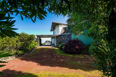Modern Villa with Ocean View