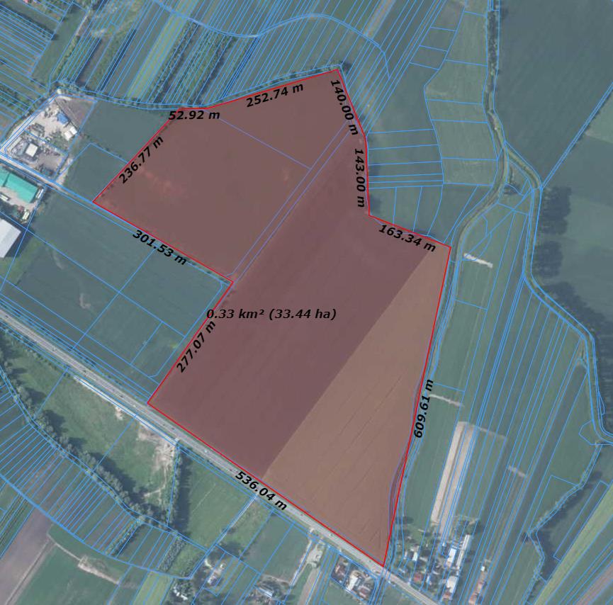 Perceel van 33 hectare voor magazijnen en producties 