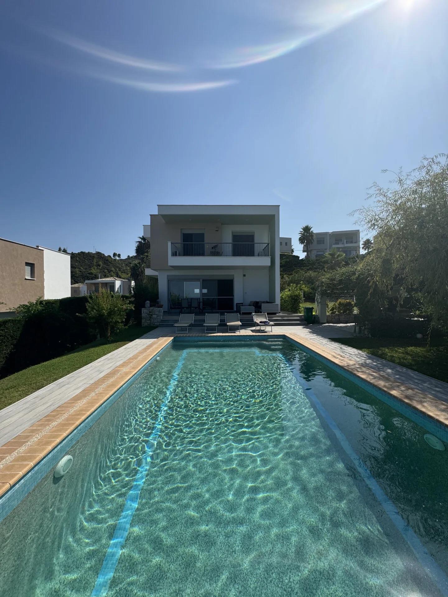 À vendre – Villa de 150 m² à Pefkochori 695 000 €